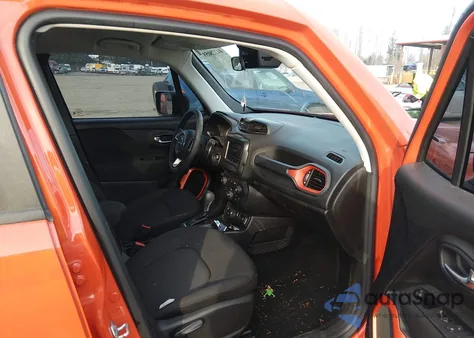 2018 Jeep Renegade Upland Edition 4X4 z USA, uszkodzony, nr VIN ZACCJBABXJPH53701